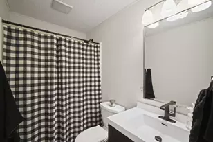 1905 W Franklin St, Jackson, MI 49203 - Photo 25