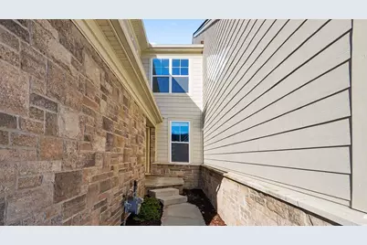 3084 N Spurway Drive, Ann Arbor, MI 48105 - Photo 3