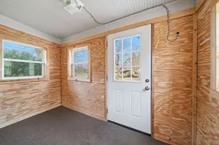 1811 Lewis St, Jackson, MI 49203 - Photo 5