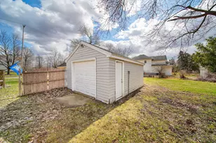 1811 Lewis St, Jackson, MI 49203 - Photo 31