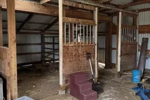 1877 Dutcher Rd, Howell, MI 48843 - Photo 21