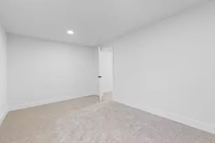 2004 Green Acres Dr, Adrian, MI 49221 - Photo 39