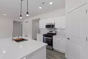 2010 Green Acres Dr, Adrian, MI 49221 - Photo 11