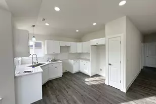 2029 Green Acres Dr, Adrian, MI 49221 - Photo 7