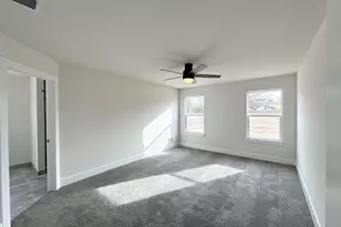 2029 Green Acres Dr, Adrian, MI 49221 - Photo 15