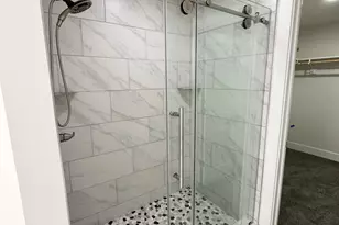 2029 Green Acres Dr, Adrian, MI 49221 - Photo 15