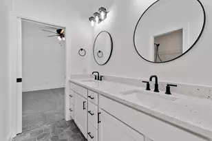 4823 Thompson Heights Dr, Adrian, MI 49221 - Photo 41