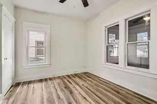 243 Howland St, Battle Creek, MI 49037 - Photo 7