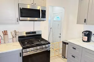 610 Western St, Inkster, MI 48141 - Photo 11