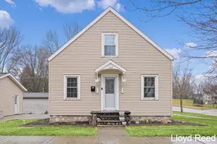 708 Brush St, Portland, MI 48875 - Photo 25