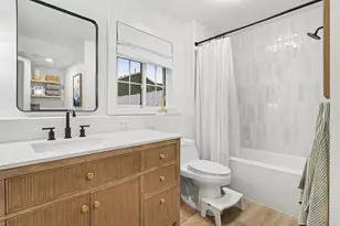 770 Brownwood Ave NW, Grand Rapids, MI 49504 - Photo 15