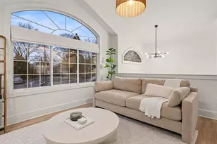 770 Brownwood Ave NW, Grand Rapids, MI 49504 - Photo 7