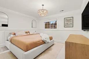 770 Brownwood Ave NW, Grand Rapids, MI 49504 - Photo 13