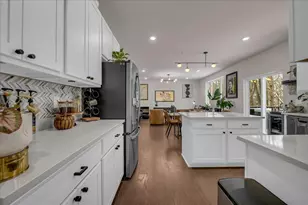 2165 Wiltshire Dr, Ypsilanti, MI 48198 - Photo 13