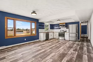 27667 Northland Dr, Sturgis, MI 49091 - Photo 9