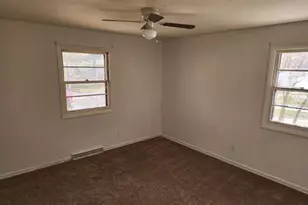 1651 Diamond Ave NE, Grand Rapids, MI 49505 - Photo 9