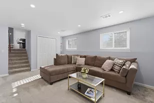 283 Shamrock St, Novi, MI 48377 - Photo 23