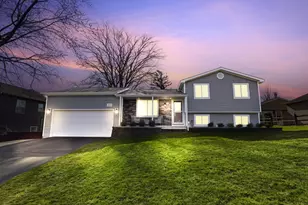 283 Shamrock St, Novi, MI 48377 - Photo 49