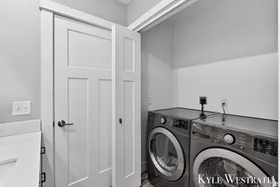 579 S Walker Road, Muskegon, MI 49442 - Photo 23