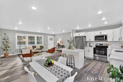 579 S Walker Road, Muskegon, MI 49442 - Photo 7