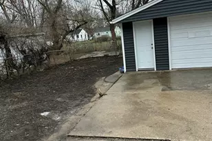 457 Ainsworth Cir, Ypsilanti, MI 48197 - Photo 11