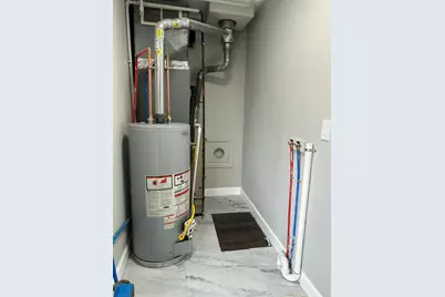 457 Ainsworth Circle, Ypsilanti, MI 48197 - Photo 9