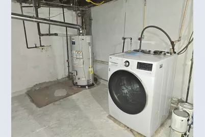 406 E McDevitt Avenue, Jackson, MI 49203 - Photo 23