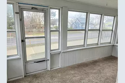 406 E McDevitt Avenue, Jackson, MI 49203 - Photo 5