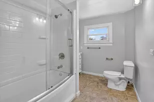 406 E McDevitt Ave, Jackson, MI 49203 - Photo 59