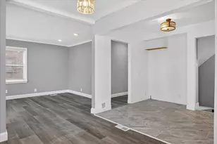 8222 Roselawn St, Detroit, MI 48204 - Photo 9