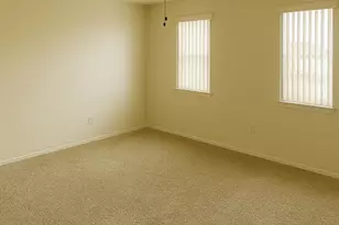 42840 Driftwood Dr, Sterling Heights, MI 48313 - Photo 11