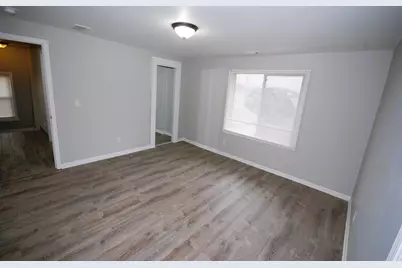 1872 Champaign Road, Lincoln Park, MI 48146 - Photo 17