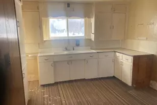 520 S Broadway St, Union City, MI 49094 - Photo 15