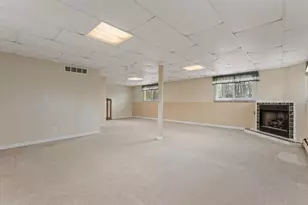 25600 Merle St, Edwardsburg, MI 49112 - Photo 29