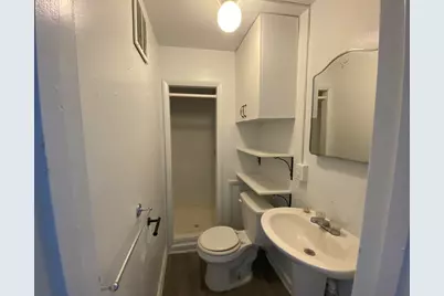 447 W Walnut Street, Kalamazoo, MI 49007 - Photo 17