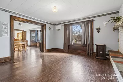 247 S Cressy Street, Freeport, MI 49325 - Photo 9