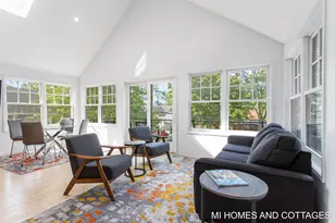 702 Lake St, Saugatuck, MI 49453 - Photo 45