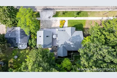 702 Lake Street, Saugatuck, MI 49453 - Photo 49