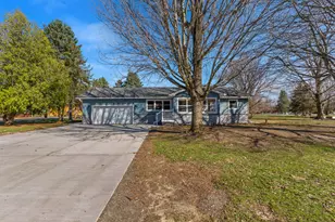 315 S Jackson St, Hanover, MI 49241 - Photo 17