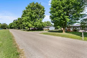 315 S Jackson St, Hanover, MI 49241 - Photo 67