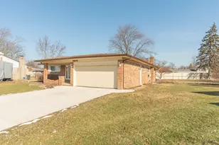 5806 Wedgewood Rd, Canton, MI 48187 - Photo 3