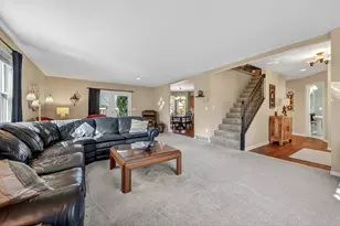 5115 Ossad Dr, Norton Shores, MI 49441 - Photo 5