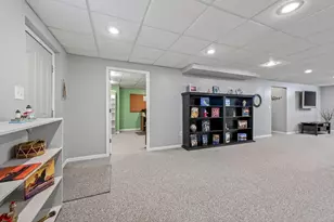 5115 Ossad Dr, Norton Shores, MI 49441 - Photo 35