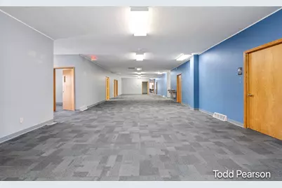 4211 Division Avenue N, Comstock Park, MI 49321 - Photo 7