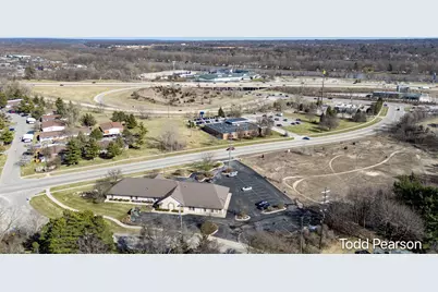 4211 Division Avenue N, Comstock Park, MI 49321 - Photo 1