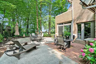 5285 N Lakeshore Dr, Holland, MI 49424 - Photo 7