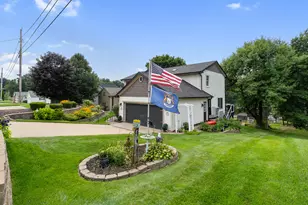 10740 Emerald Dr, Cement City, MI 49233 - Photo 9