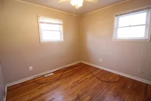 7521 Katherine St, Taylor, MI 48180 - Photo 11