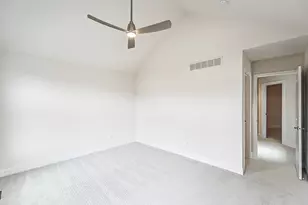 3077 N Spurway Dr, Ann Arbor, MI 48105 - Photo 37