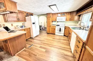 17570 197th Ave, Big Rapids, MI 49307 - Photo 7